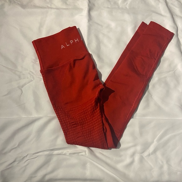 Alphalete Pants - Alphalete leggings
